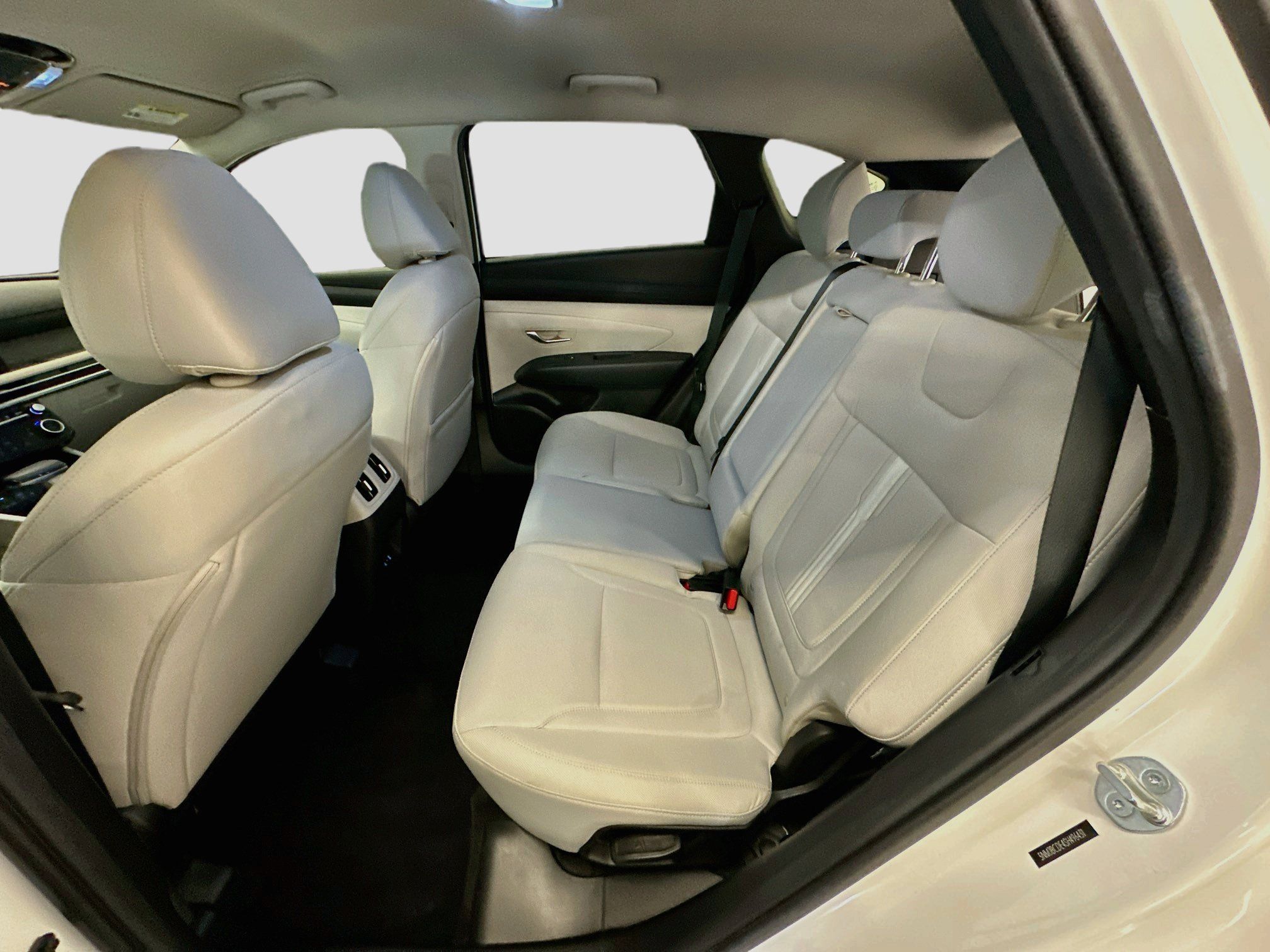 Used 2025 Hyundai Tucson SEL AWD/4WD image 28