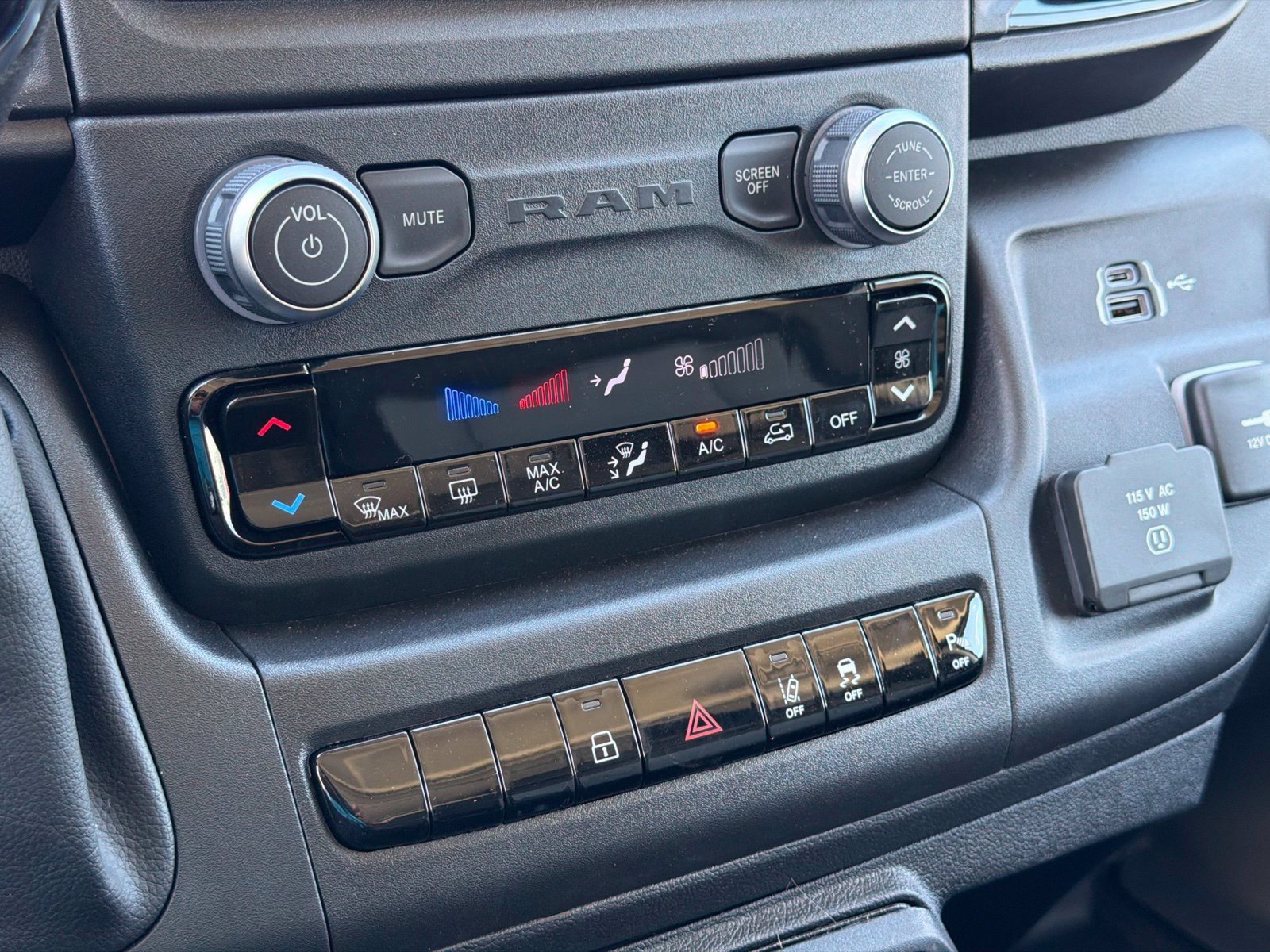 New 2027 RAM ProMaster 1500 w/ Safety Group FWD image 21