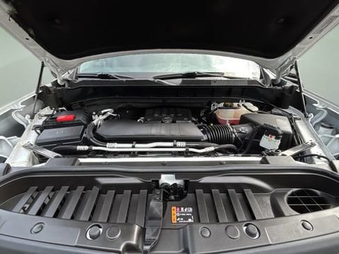 Used 2025 Chevrolet Silverado 1500 Custom RWD image 31