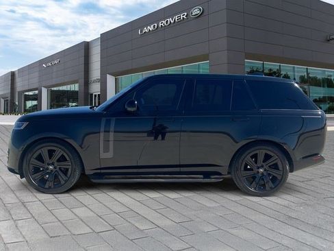 Certified 2023 Land Rover Range Rover SE AWD/4WD image 2