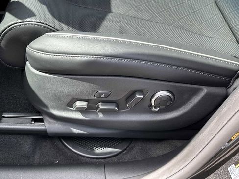 New 2026 Genesis GV80 2.5T Prestige AWD/4WD image 10