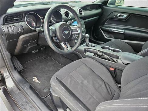 Used 2020 Ford Mustang Coupe RWD image 10
