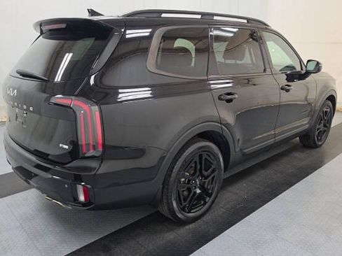 Used 2023 Kia Telluride SX X-Line AWD/4WD image 2