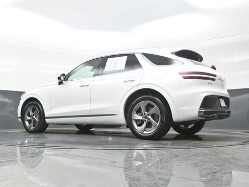 Certified 2026 Genesis GV70 2.5T Select image 31