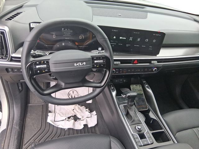 Used 2026 Kia Sorento EX FWD image 12