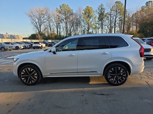 New 2026 Volvo XC90 B6 Plus image 16