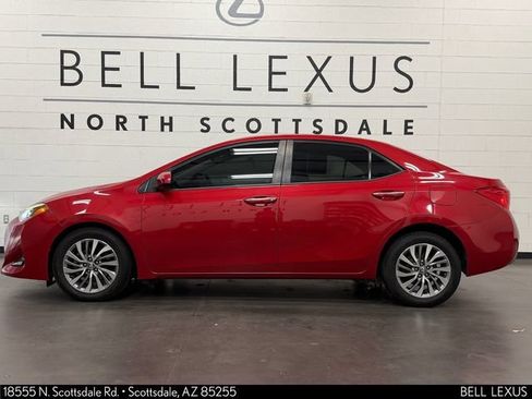Used 2019 Toyota Corolla XLE FWD image 7