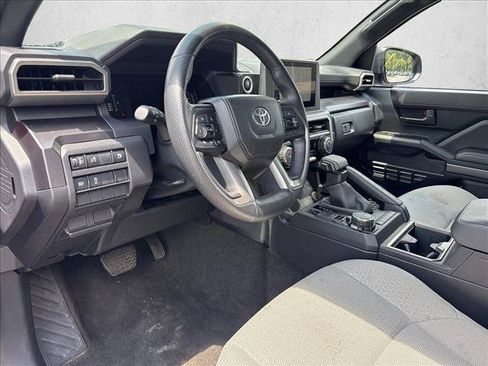 Certified 2025 Toyota 4Runner SR5 AWD/4WD image 9