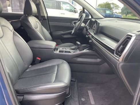 Used 2024 Kia Sorento X-Line EX image 16