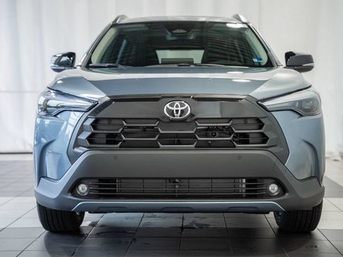 Used 2026 Toyota Corolla Cross XLE w/ Convenience Package AWD/4WD image 2