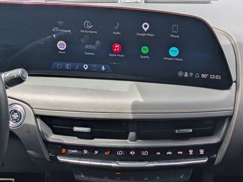 Used 2025 Cadillac CT5 V w/ Technology Package RWD image 17