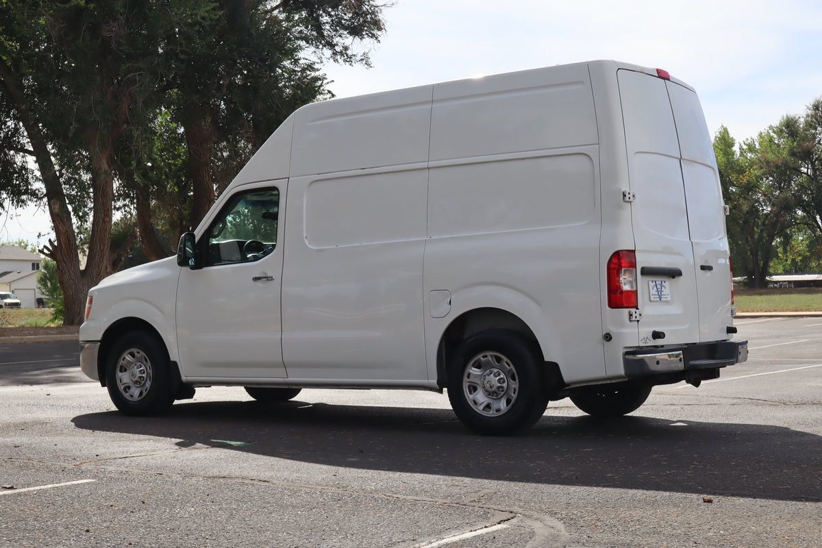Used 2012 Nissan NV 3500 SV w/ Side Curtain Airbag Pkg RWD image 7