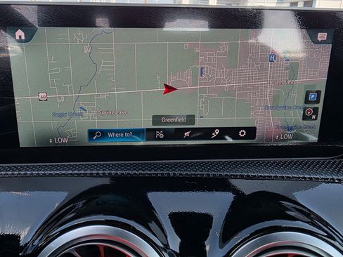 Used 2020 Mercedes-Benz A 35 AMG 4MATIC image 18