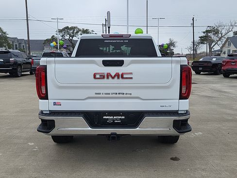 Used 2025 GMC Sierra 1500 SLT image 6