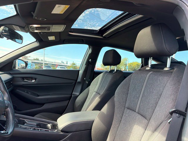 Used 2024 Honda Accord Sport image 11