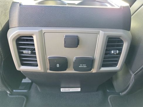 Used 2021 Ford F250 Lariat w/ Lariat Ultimate Package image 12