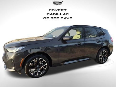 Used 2025 BMW X3 xDrive30i image 4