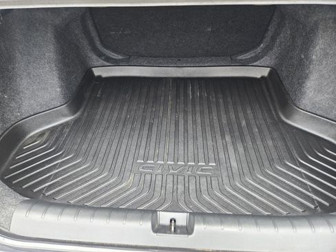 Used 2021 Honda Civic Touring image 33