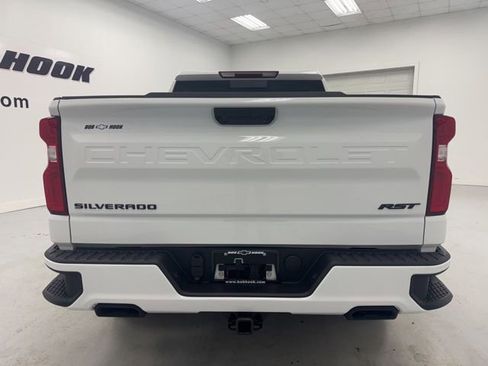 New 2026 Chevrolet Silverado 1500 RST w/ Dark Appearance Package AWD/4WD image 6
