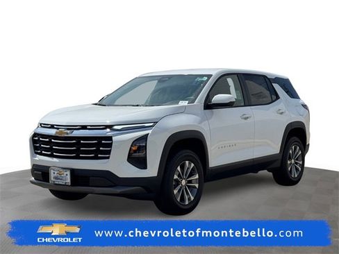 New 2026 Chevrolet Equinox LT image 1