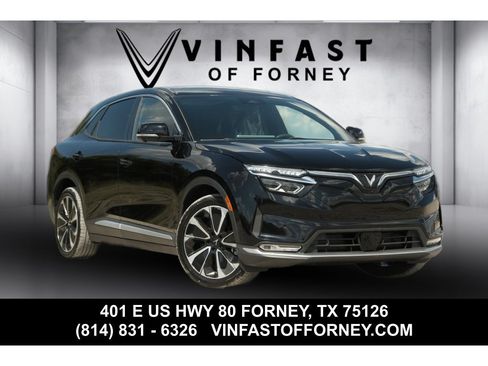 Used 2024 VinFast VF 8 Plus AWD/4WD image 1