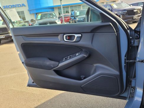 Used 2022 Honda Civic Sport image 15