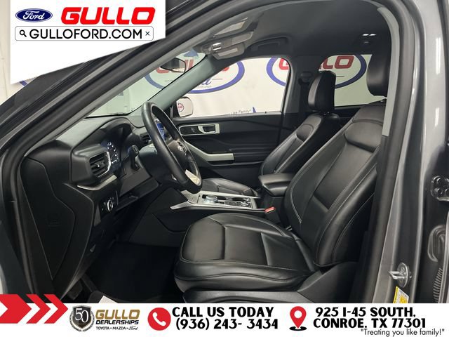 Used 2024 Ford Explorer XLT w/ Equipment Group 202A AWD/4WD image 28