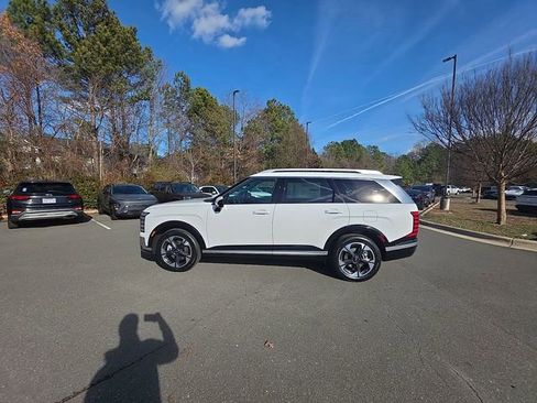 New 2026 Hyundai Palisade Limited FWD image 17