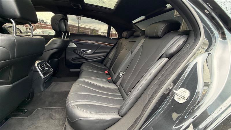 Used 2015 Mercedes-Benz S 550 4MATIC Sedan image 47