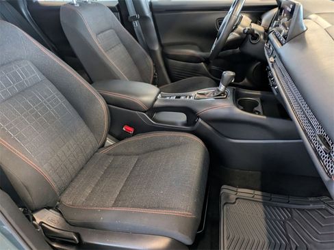 Used 2024 Honda HR-V Sport image 19