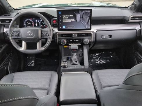 Certified 2026 Toyota 4Runner TRD Off-Road Premium AWD/4WD image 15