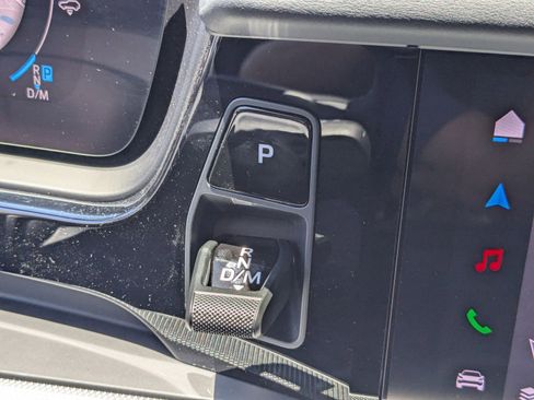 New 2025 Porsche Cayenne Coupe image 20