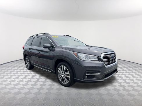 Used 2022 Subaru Ascent Limited w/ Technology Package AWD/4WD image 3