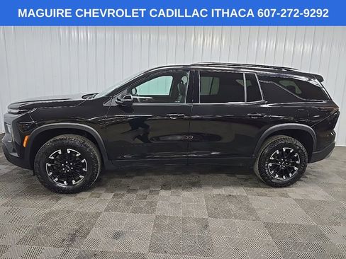 Used 2024 Chevrolet Traverse Z71 w/ Enhanced Driving Package AWD/4WD image 5