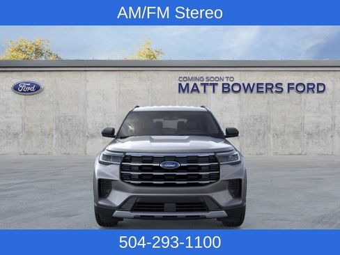 New 2026 Ford Explorer Active RWD image 8