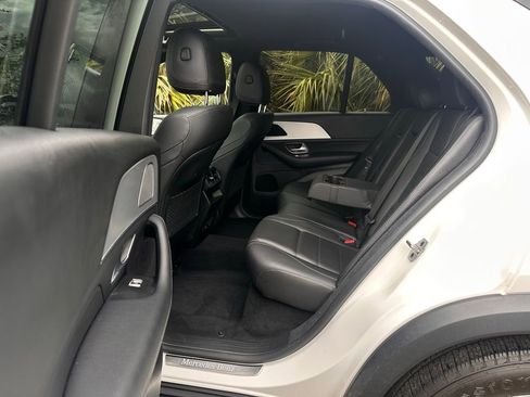 Used 2024 Mercedes-Benz GLE 350 4MATIC image 23