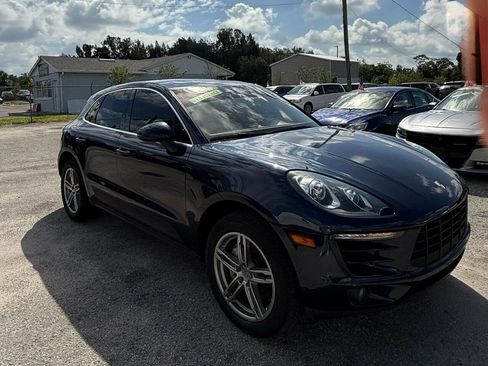 Used 2015 Porsche Macan S image 3