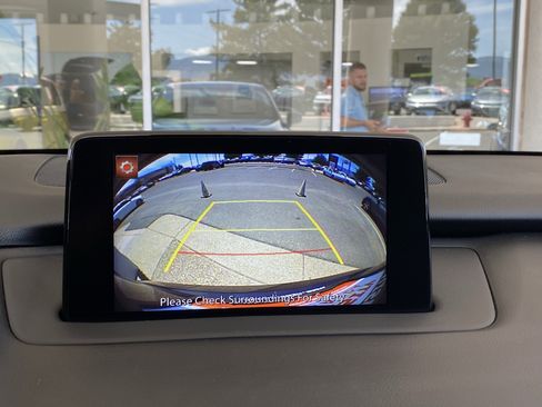 Used 2019 MAZDA CX-9 Touring AWD/4WD image 4