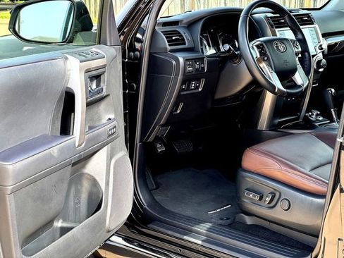 Used 2024 Toyota 4Runner Limited image 8