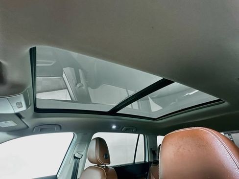 Certified 2023 Volkswagen Atlas SEL AWD/4WD image 22