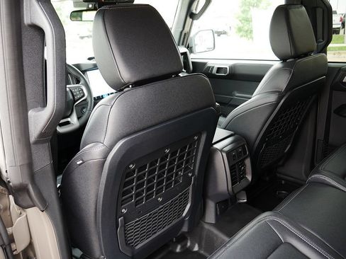 New 2026 Ford Bronco Badlands AWD/4WD image 14