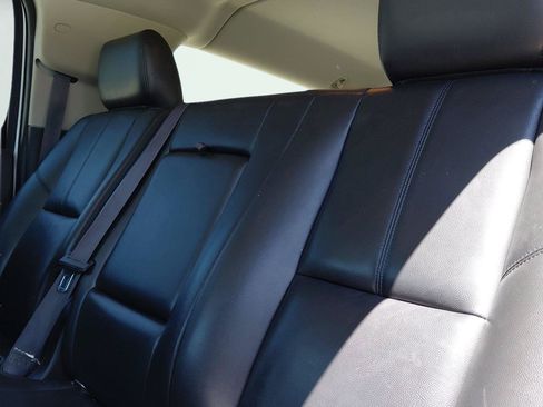 Used 2014 GMC Yukon XL SLT AWD/4WD image 38