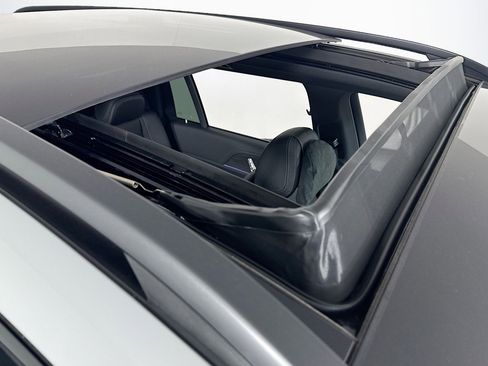 New 2026 Mercedes-Benz GLS 580 4MATIC image 22