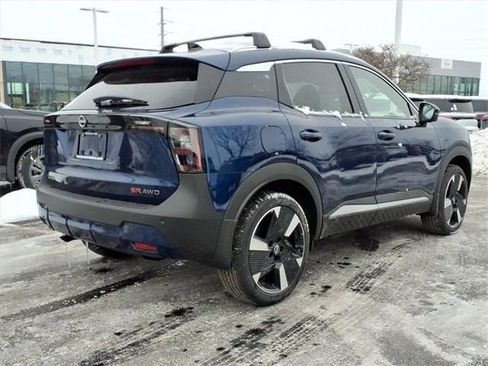 New 2026 Nissan Kicks SR w/ Cold Weather Package image 4