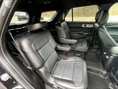Used 2020 Ford Explorer Limited image 27