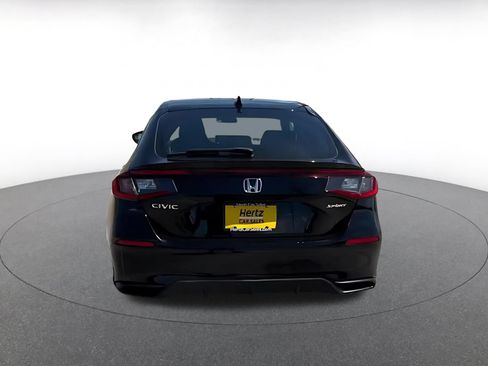 Used 2025 Honda Civic Sport image 10