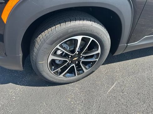 New 2026 Chevrolet TrailBlazer LT w/ LT Cold Weather Package AWD/4WD image 8