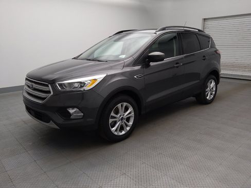 Used 2018 Ford Escape SEL w/ Ford Safe & Smart Package AWD/4WD image 2