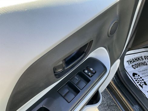 Used 2012 Toyota Prius C One image 16