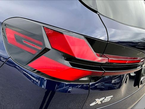 New 2026 BMW X5 xDrive40i w/ Climate Comfort Package image 14